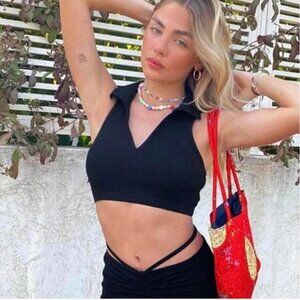 Adika Watts Sleeveless Collared V Neck Ribbed Racerback Crop Top, Black S NWT